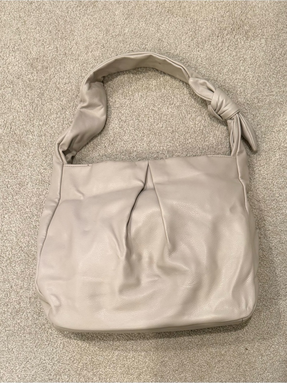 Kelly & Katie Knotted Handle Hobo Bag in Light Beige